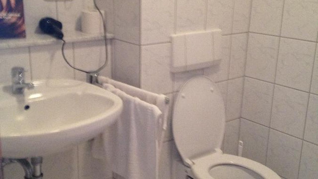 App-19-Bad-1 App-19-Bad-1